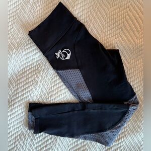 Bootyqueen Black and Gray Leggings